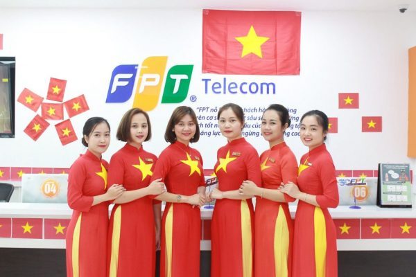 Nhân viên dịch vụ khách hàng fpt Bình Dương